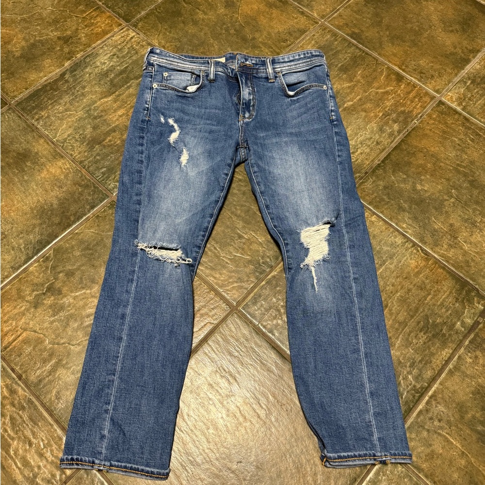 Pilcro Slim Boyfriend Jeans. Size 29P. Excellent used condition.